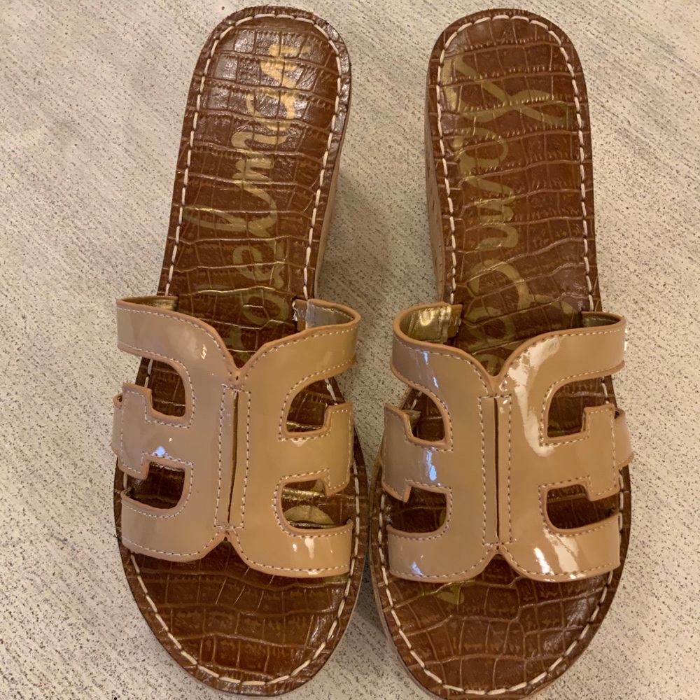 Never been worn Sam Edelman Regis Almond Wedges